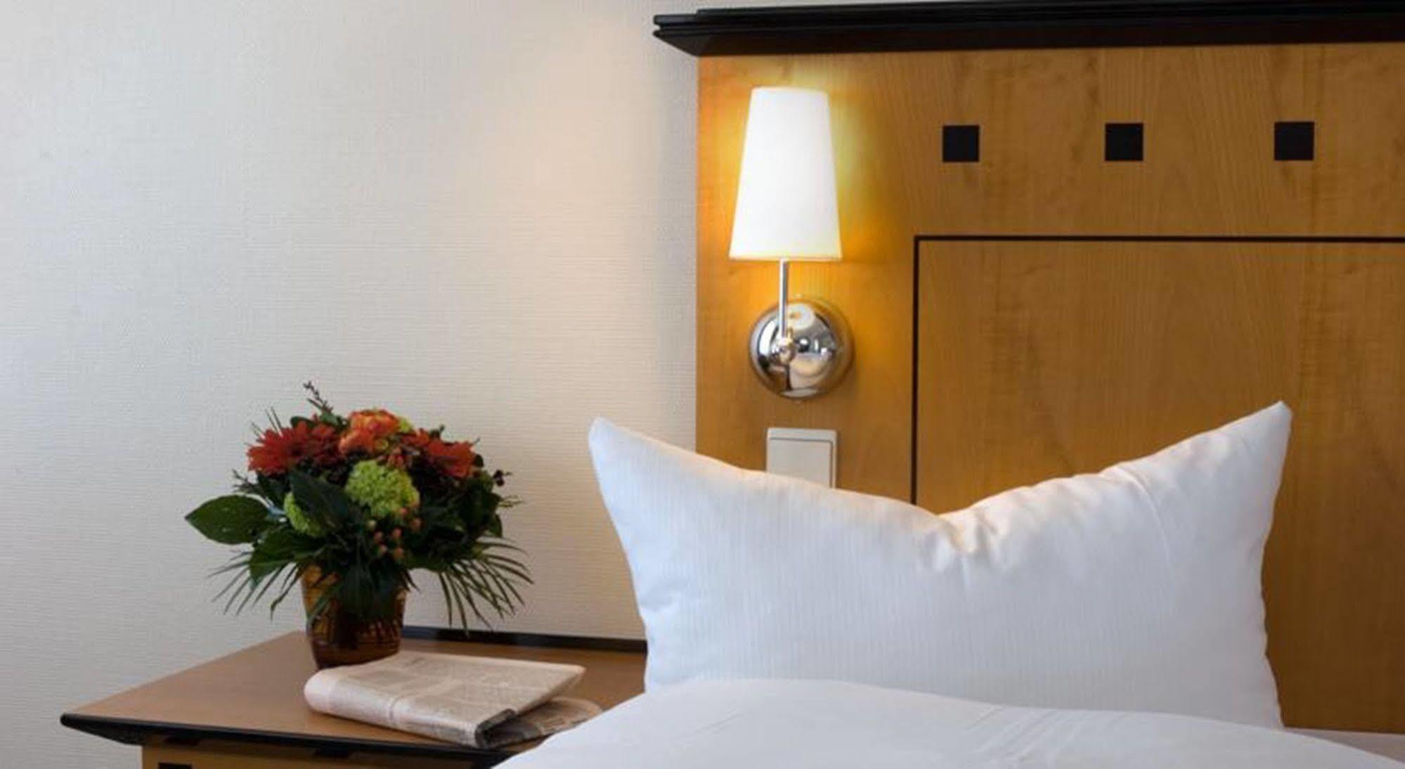 Hotel Alt Tempelhof Berlin Eksteriør bilde